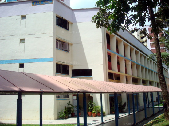 Yishun Street 11 thumbnail photo